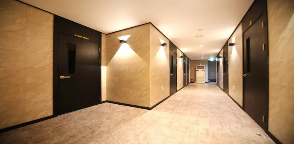 광교 상현역 퀸테라피 매장 사진02