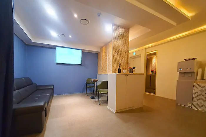 수원 인계동 핑크테라피 매장사진02